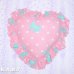 画像1: Dot Bow Ruffle Heart Pillow (1)