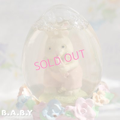 画像2: Easter Bunny Basket Snow Globe