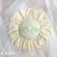 Round Lace Pillow