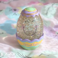 Good Egg Glitter Globe