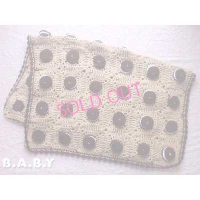 画像2: Cream Sandwich Cookies Crochet Blanket