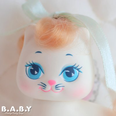 画像2: Little Pretty / White Kitty Snowy Fur
