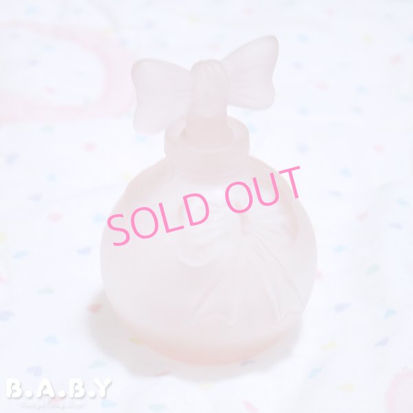 画像1: Pink Frocked Glass Bow Bottle (1)