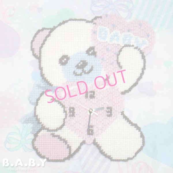 画像1: NeedlePoint Wall Clock / Pastel Baby Bear  (1)