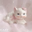 画像1: Pink Rose Cat Figurine (1)